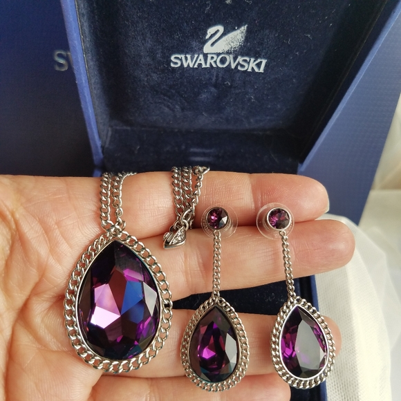 AUTHENTIC Swarovski Large Magenta Purple Teardrop Necklace & Earrings SET - Picture 9 of 16